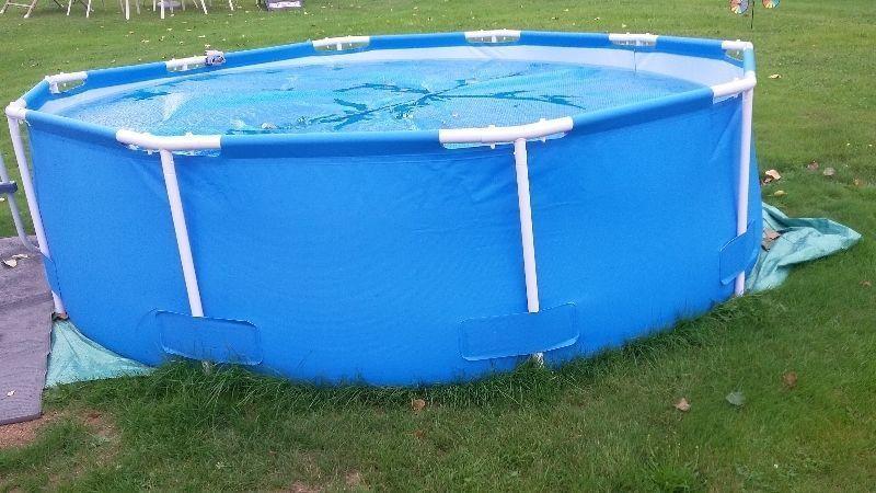 petite piscine a vendre