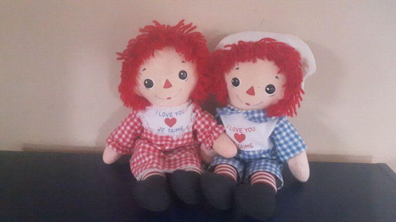 RAGGEDY ANN and ANDY DOLLS