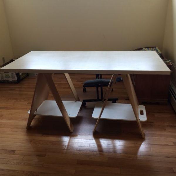 Desk,Chair and Floor mat