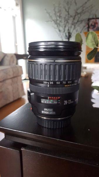 Canon EF 28-135mm IS USM lens