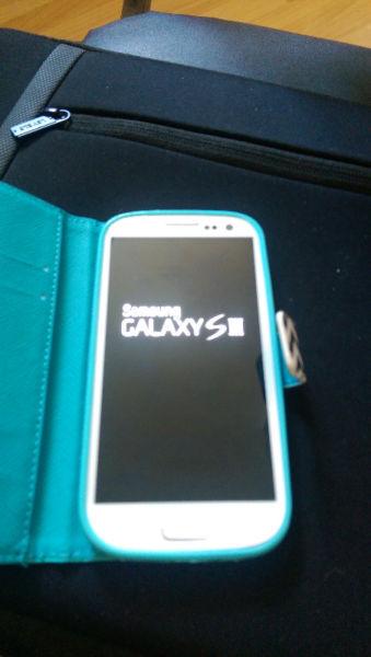 SAMSUNG GALAXY S3 BELL IN EXCELLENT CONDITION WITH WALLET