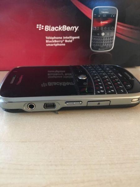 Blackberry Bold in excellent codition