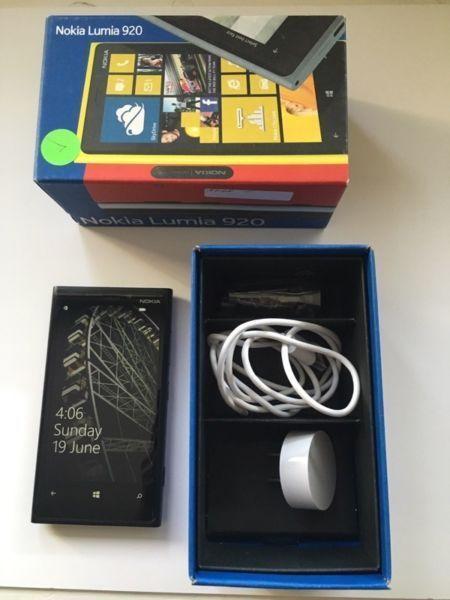 Nokia Lumia 920 $ 90