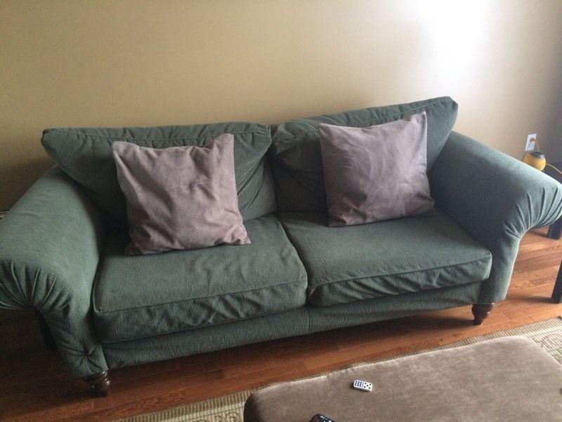 Big comfy couch! Great condition!