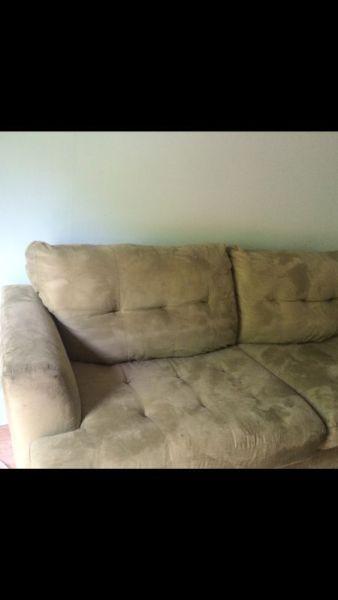selling living room set