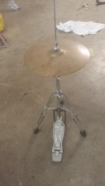 used hi hat stand with symbals barely used