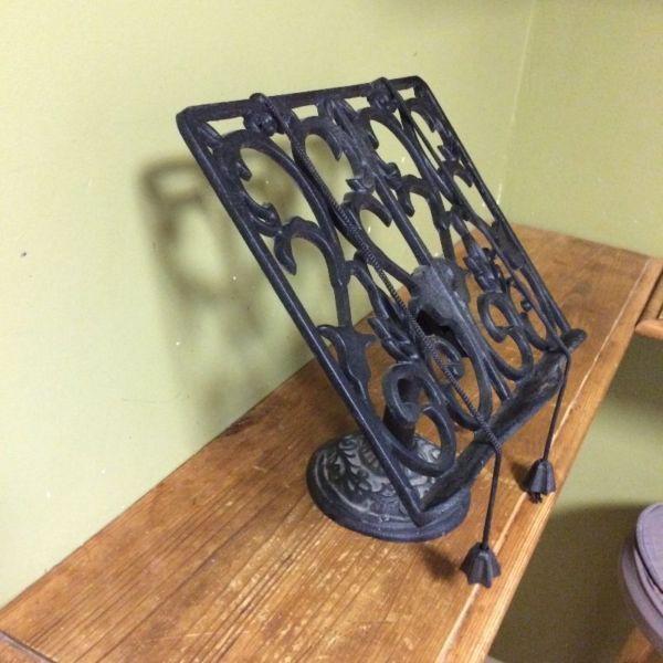 Black Wrought Iron Recipe (or other) Book Holder
