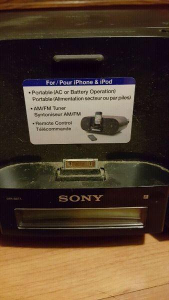 Sony cd/ipod/iphone player