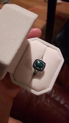 Size 7 emerald ring