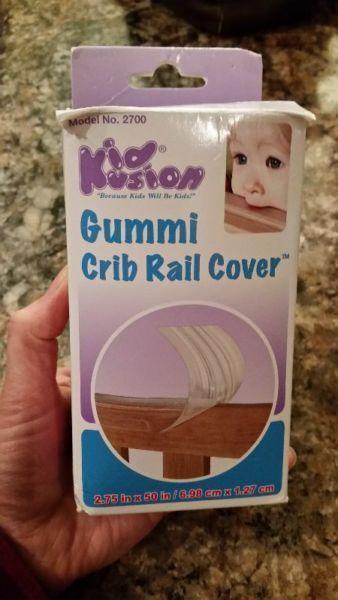 Gummi crib rail cover
