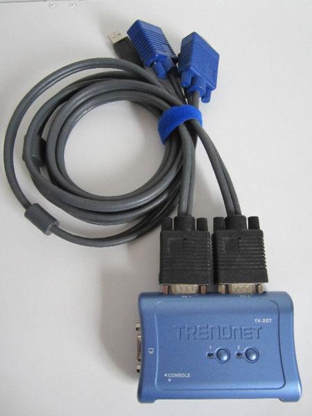 TRENDNET tk-207k 2-port USB kvm switch (include 2 x kvm cables)