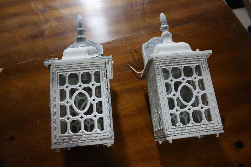 Used Outdoor Lamps