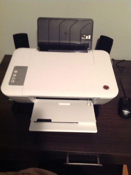 HP Deskjet 1518 Copy, Scan, Print