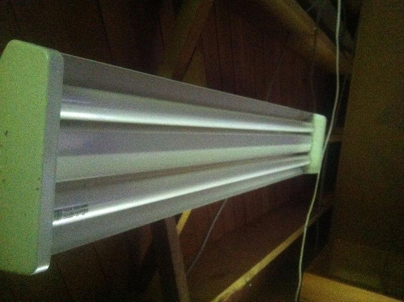 T12 CFL tube light frame