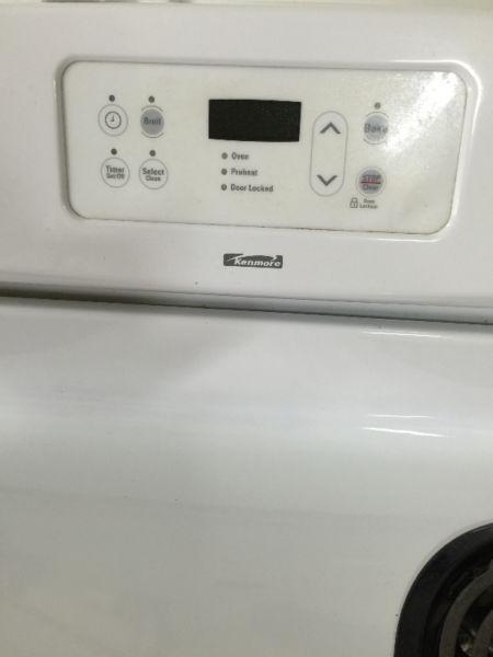 KENMORE STOVE WITH SELF CLEAN OVEN