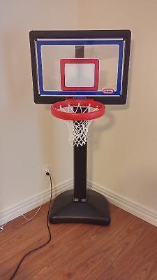 basketball stand(little tikes)