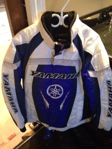 Women's Yamaha snow suit size large