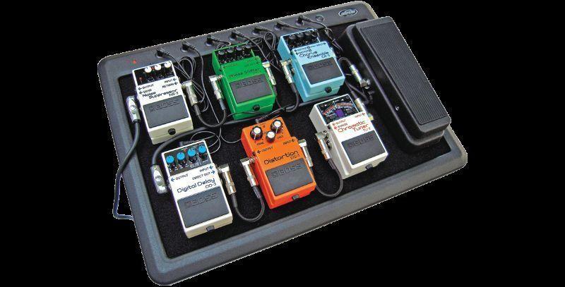 SKB Powered Pedal-board