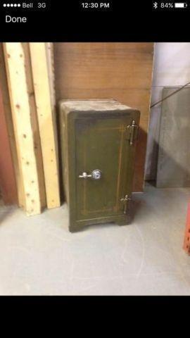 Very old vintage- antique j.j Taylor combination safe