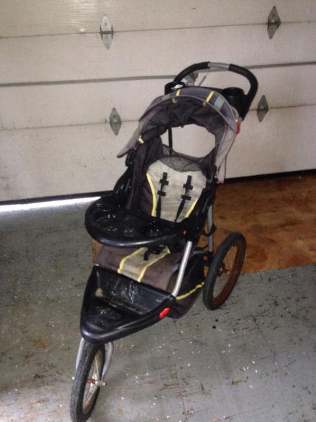 Baby car seats and strollers
