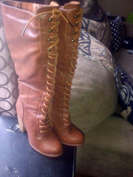 stylish boots for sale size 8