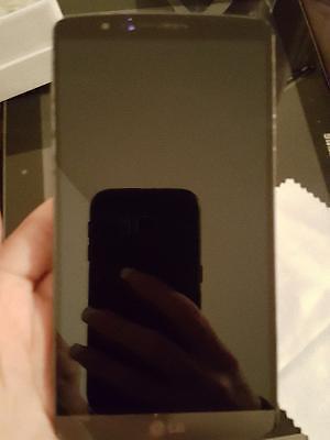 LG G3 - 32GB - with BELL