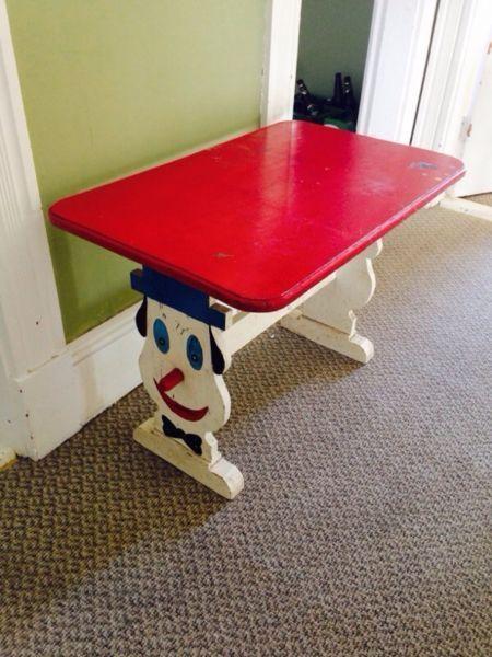 Old Vintage Child's Table With Clowns. 29.5