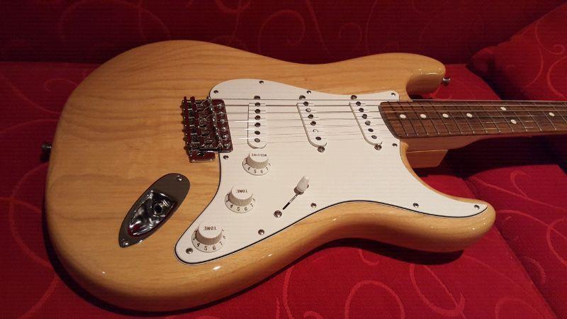 2012 American Fender Strat Vintage 70's