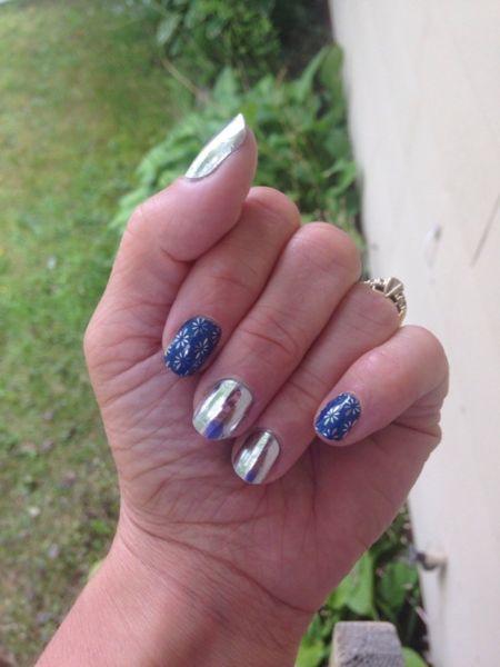 Are you into nail art at an affordable price?