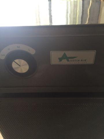 Air purifier, barely used, Great deal!