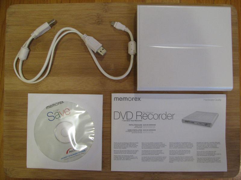 External 8X CD/DVD player/recorder