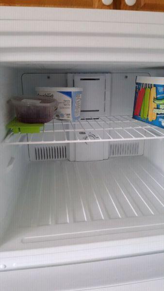 Fridge, less than 8 months old. Perfect condition