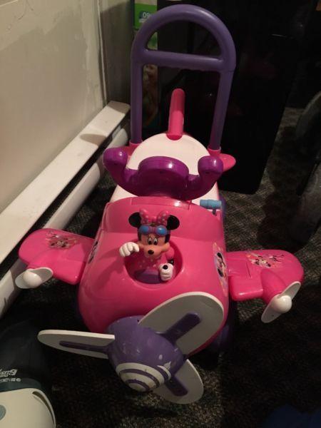 Minnie Mouse Plane Ride-On