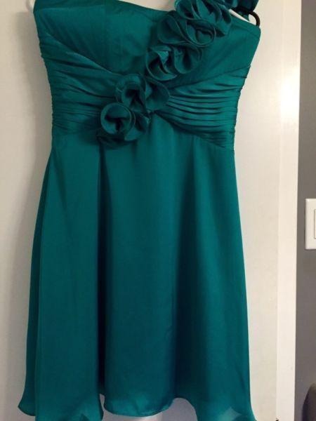 Size 6 Jessica Simpson dress