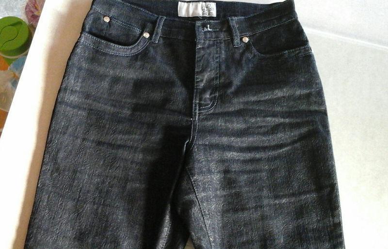 GIGI SLIM-LOIS denim jeans