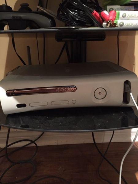 Wanted: $ 250 Xbox 360 Pro with controller and accessories