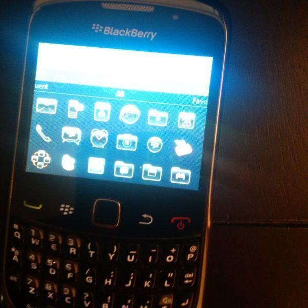 Blackberry Curve 9300 excellent condition
