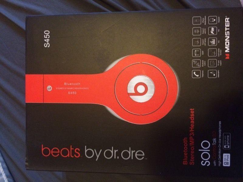 Beats by dr dre solo Bluetooth wireless