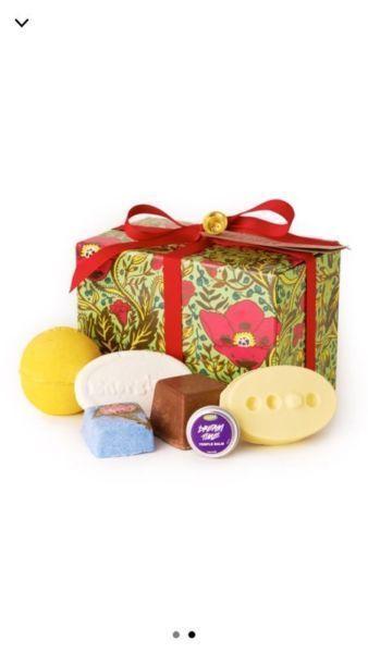 LUSH WRAPPED GIFT BOXES