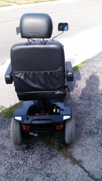4 wheel Pride Celebrity sport mobility Scooter This is a