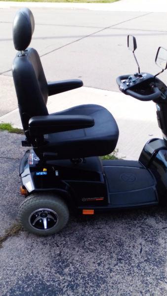 4 wheel Pride Celebrity sport mobility Scooter This is a s
