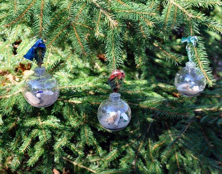 Driftwood Christmas Bulbs