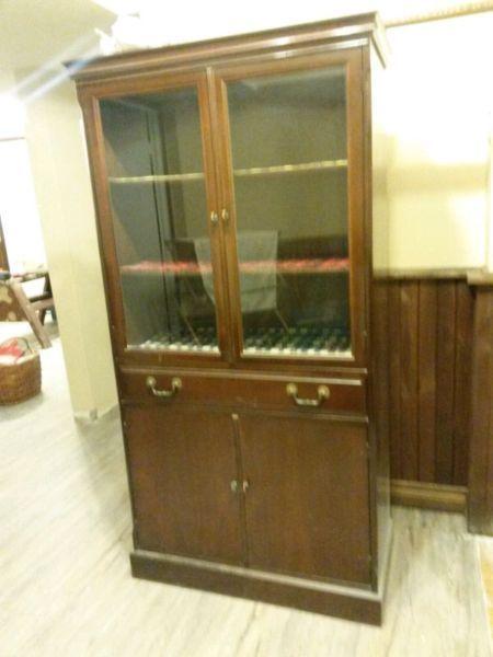 DISPLAY CABINET -- SOLID WOOD, PERFECT CONDITION