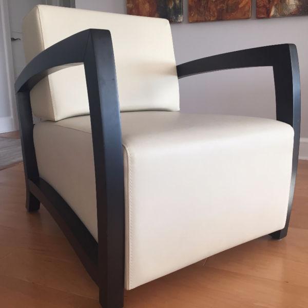 Modern Cream-Leather Armchairs