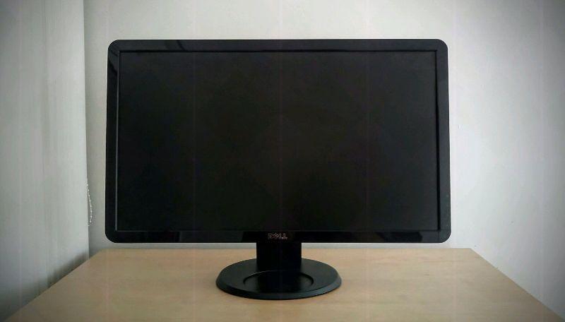 S2409W 24 inch dell monitor with hdmi port