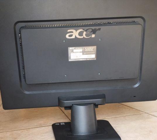 Acer 22 inch LCD monitor