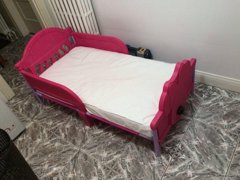 Toddler bed $80.00 obo