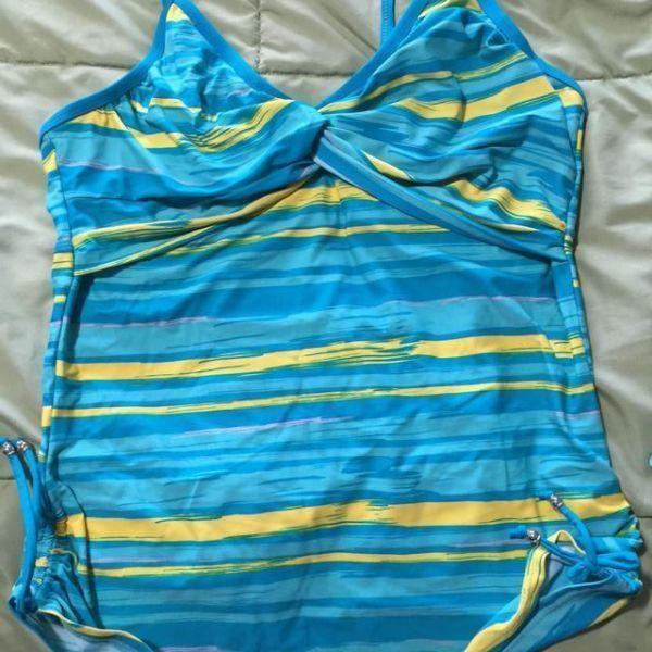 new 2 pc tankini bathing suit