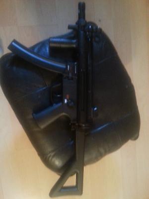 mp5k brand new hardly used co2powered