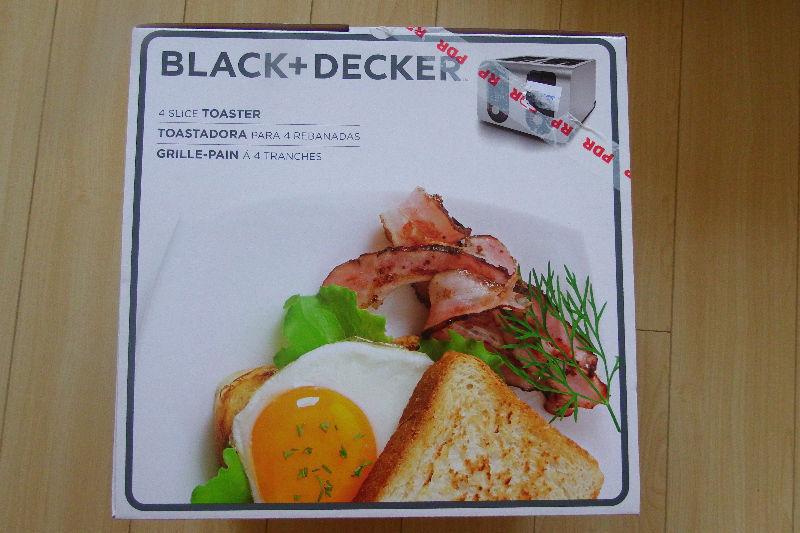 Black and Decker 4 Slice Toaster (in box, not used)